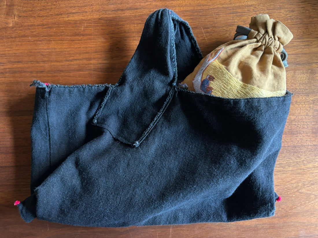 「突然のWhat’s in my pouch？ブビンガ編」スタッフブログを更新しました！（5/30更新）