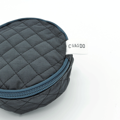 CLASKA Gallery ＆ Shop"DO"｜G&S DO　ナイロンキルティング 丸型ポーチ S
