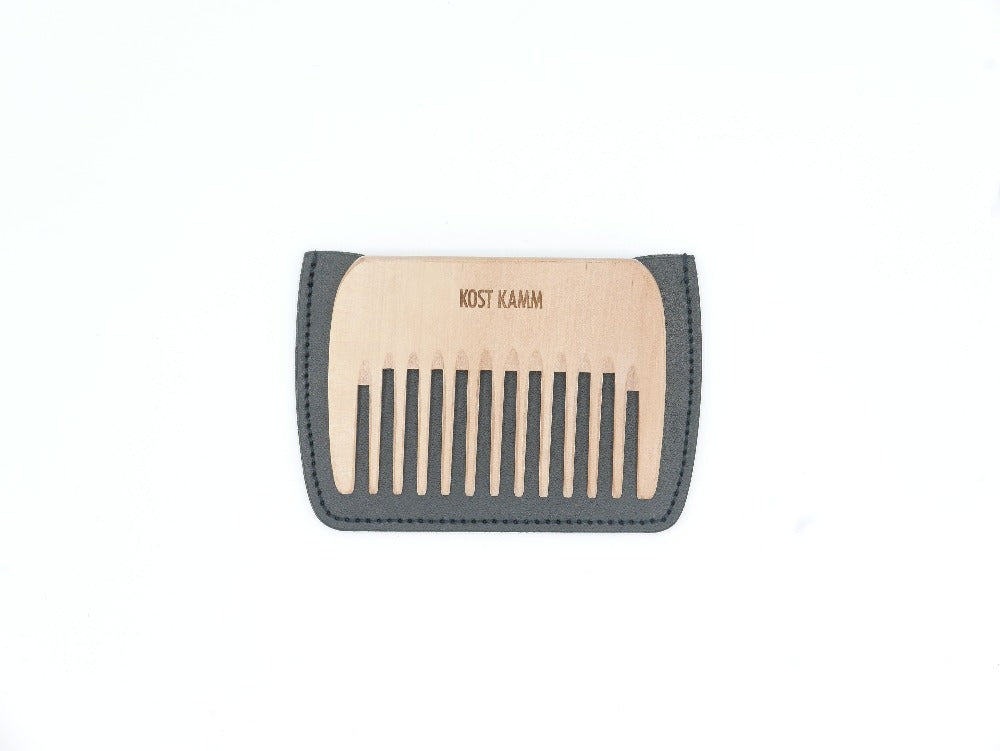 KOST KAMM｜Styling comb　10cm / extra wide　No.10　天然木　ヘアコーム