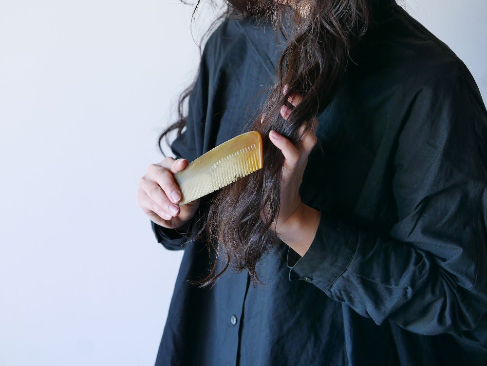 KOST KAMM｜Hairdessing comb　19cm/wide-narrow　No.20H　水牛角　ヘアコーム