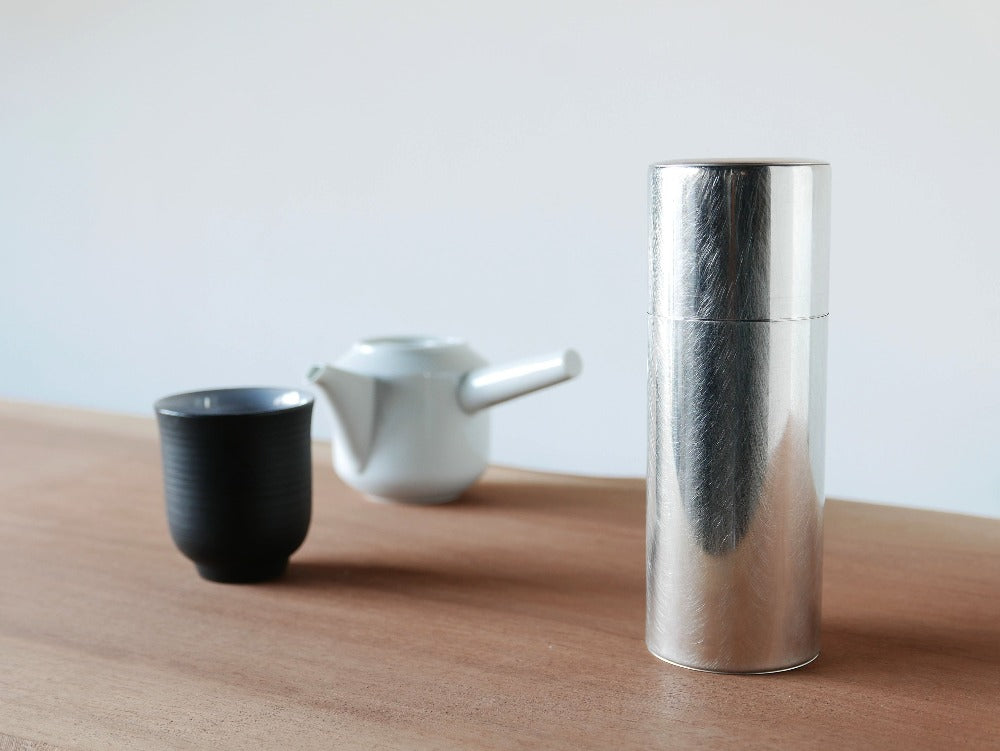 SyuRo｜丸缶（細長）