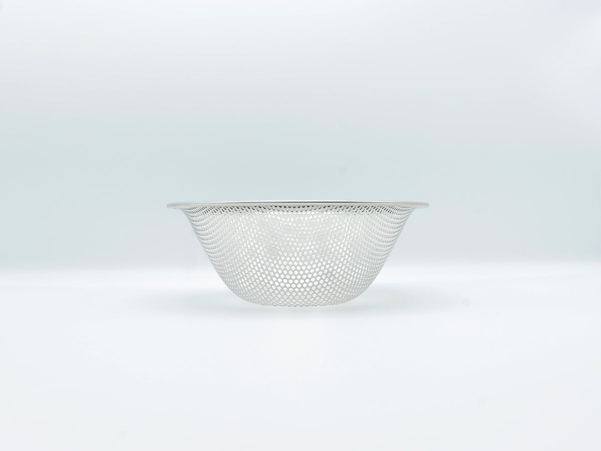 柳宗理｜パンチングストレーナー　16cm