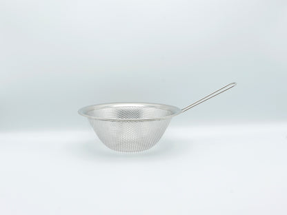 柳宗理｜手付きパンチングストレーナー　16cm　19cm　23cm