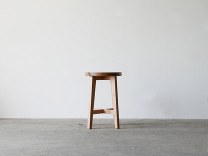 MUKU ten. mini｜「ハシキレ」丸スツール　H44cm　ホワイトオーク一枚板＜A＞