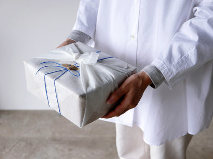 【専用BOX入り】ギフトラッピング「小さな木の輪切りや小枝のチャーム付」
