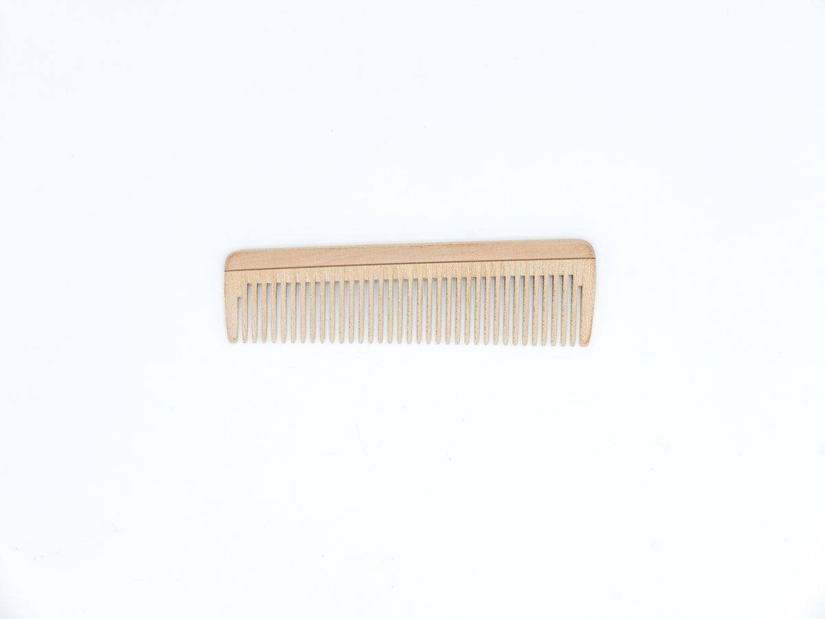 KOST KAMM｜Pocket comb　14cm/wide　No.17　天然木　ヘアコーム