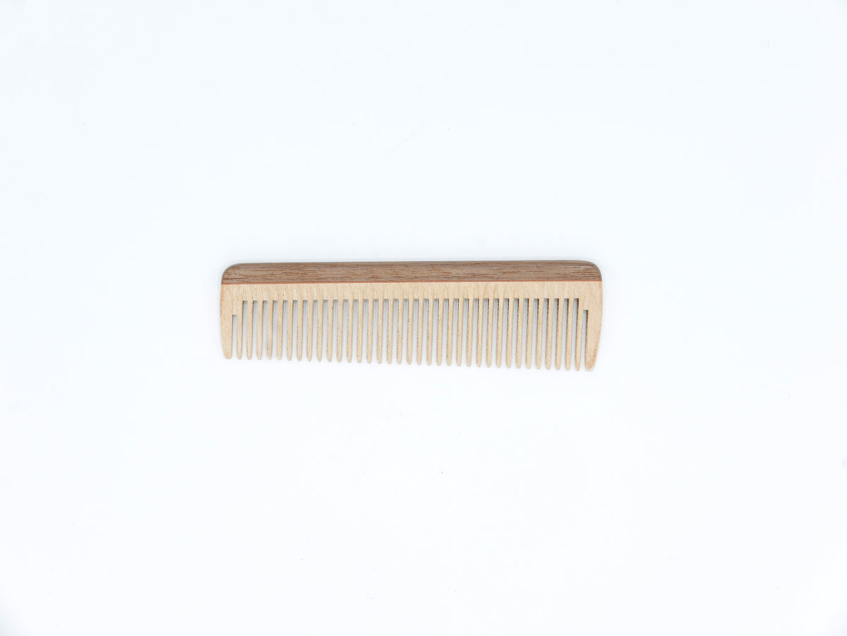 KOST KAMM｜Pocket comb　14cm/wide　No.17　天然木　ヘアコーム