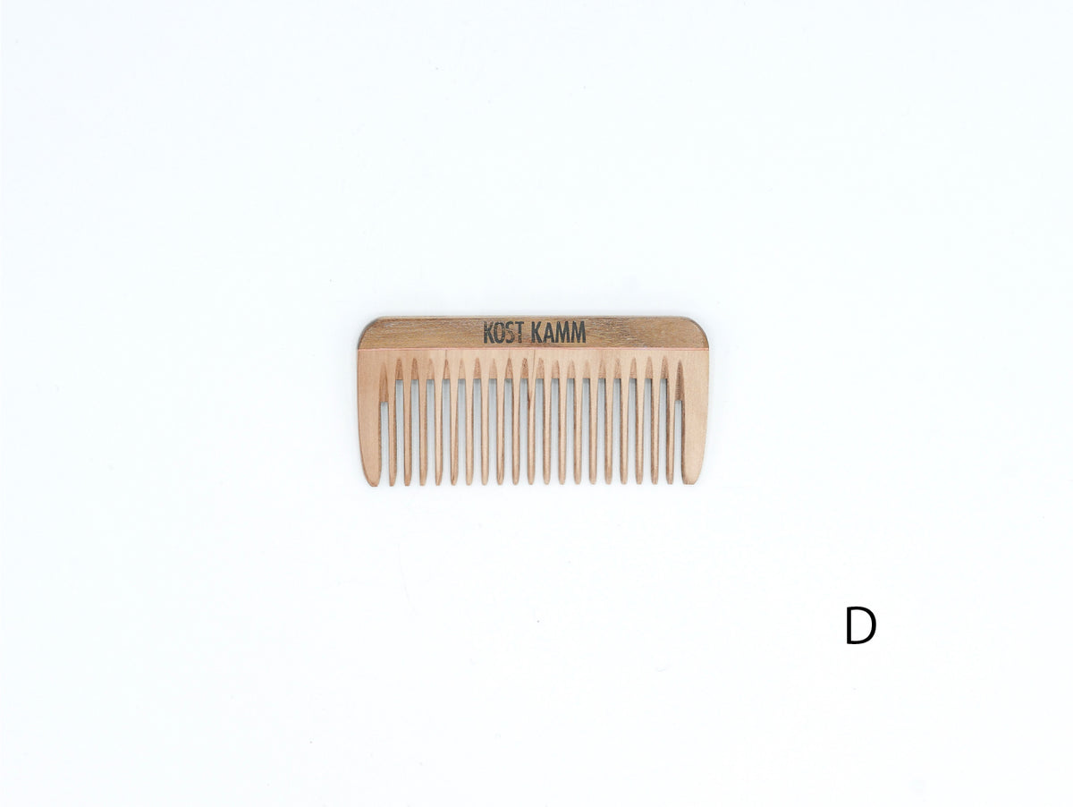 KOST KAMM｜Mini pocket comb　8cm/wide　No.19　天然木　ヘアコーム