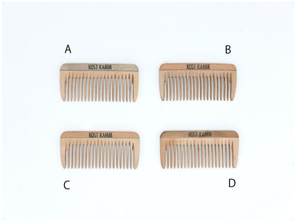KOST KAMM｜Mini pocket comb　8cm/wide　No.19　天然木　ヘアコーム