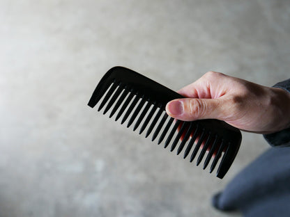 KOST KAMM｜Pocket Comb　Water Buffalo Horn / extra wide /13.5cm　No.100H　水牛角
