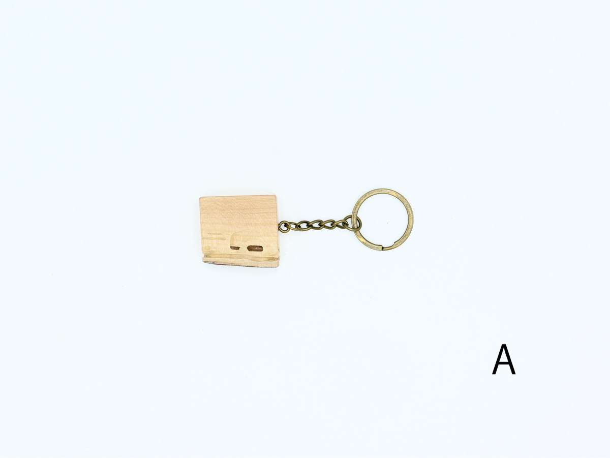 MUKU ten.mini｜「ハシキレ」キーホルダー（耳付き）　小