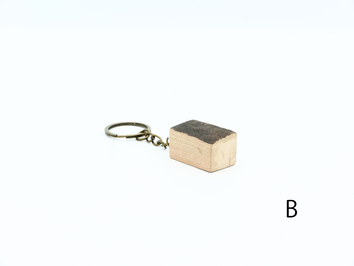 MUKU ten.mini｜「ハシキレ」キーホルダー（耳付き）　小