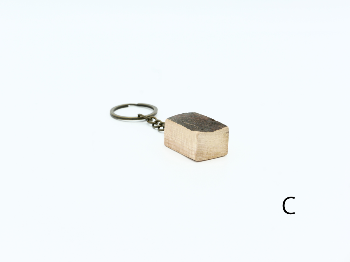 MUKU ten.mini｜「ハシキレ」キーホルダー（耳付き）　小
