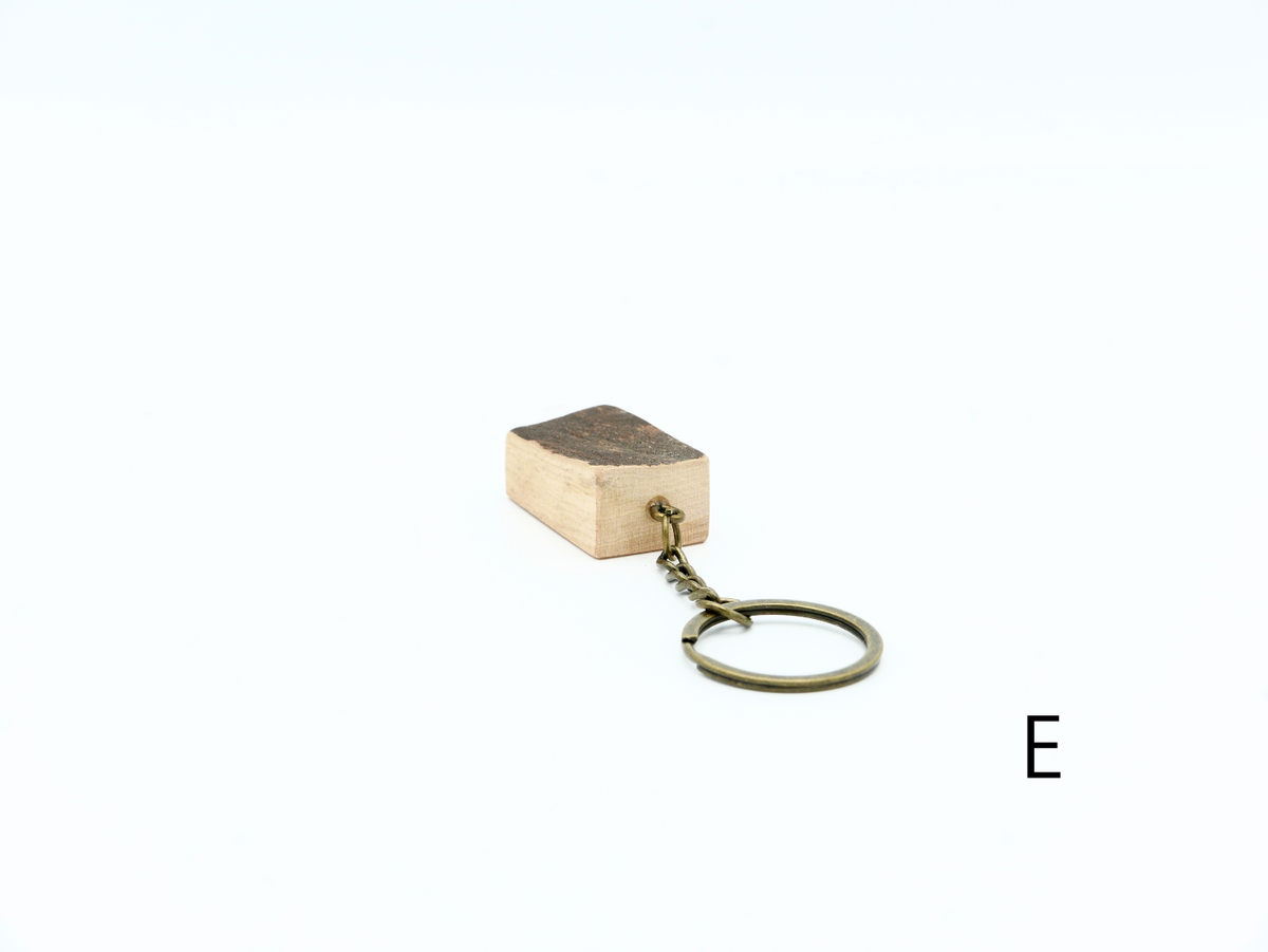 MUKU ten.mini｜「ハシキレ」キーホルダー（耳付き）　小