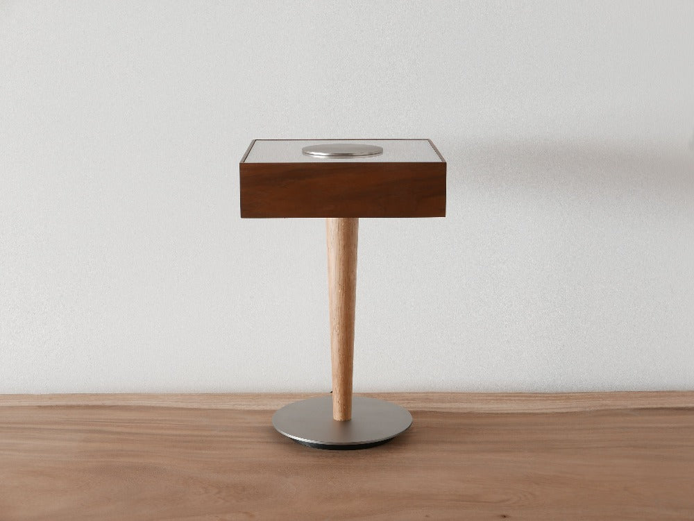 moare｜signテーブルスタンド【受注製作品】※約1ヵ月半納期