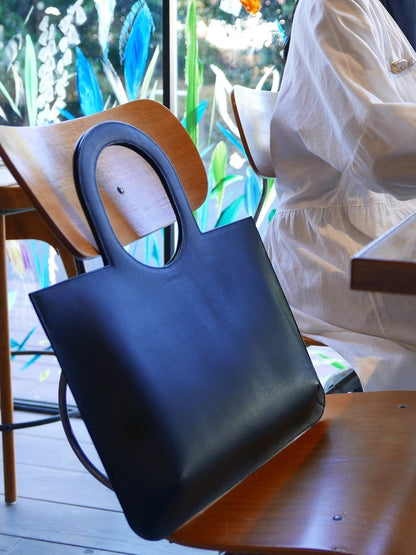 KITSUCA｜Outline bags　Oval（楕円）ハンドバッグ