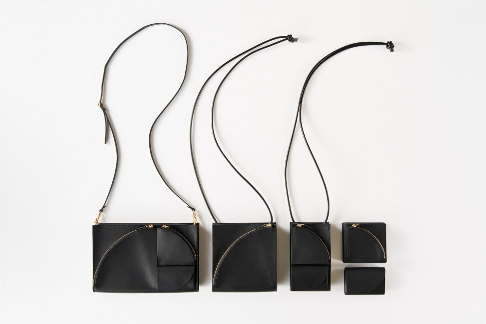 KITSUCA｜Fibonacci(フィボナッチ)　Shoulder bag　ショルダーバッグ