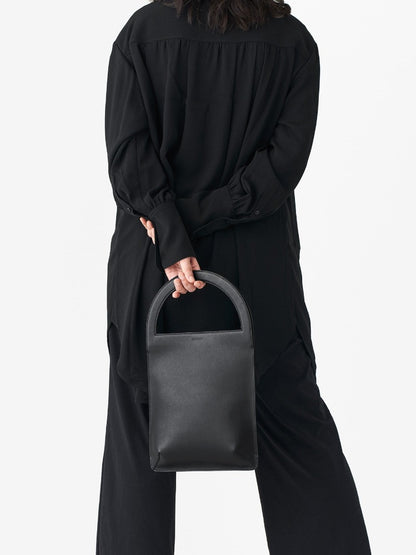 KITSUCA｜Outline bags　Semicircle（半円）ハンドバッグ