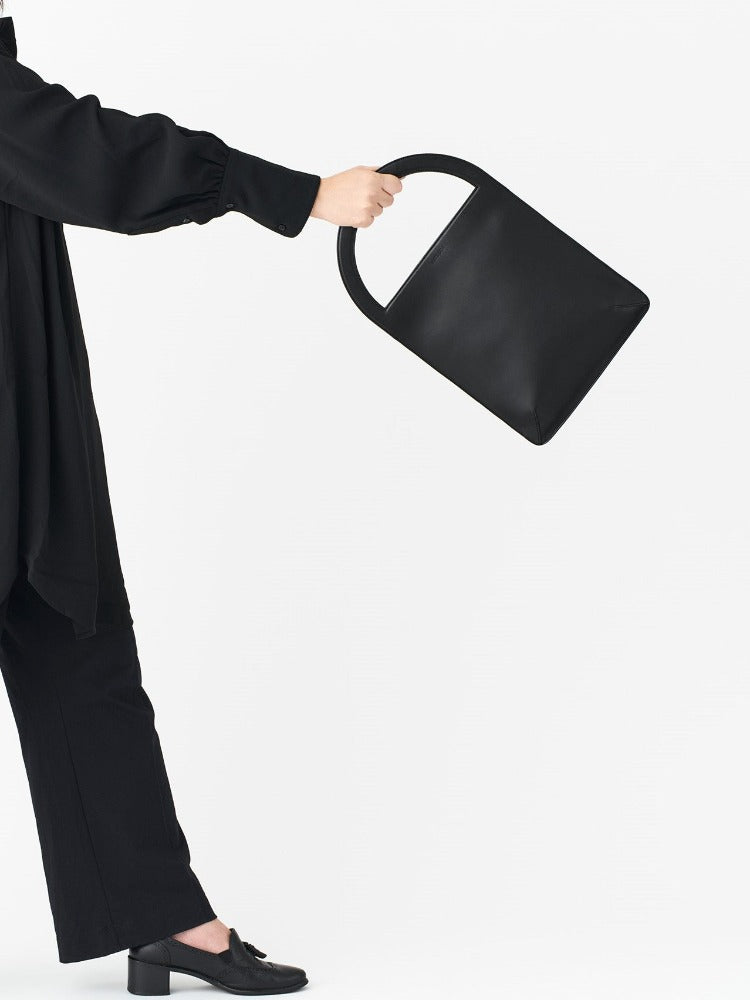 KITSUCA｜Outline bags　Semicircle（半円）ハンドバッグ